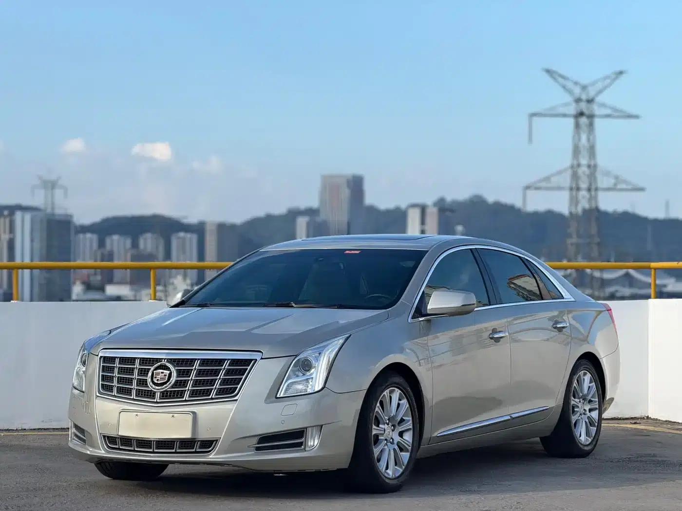 2014 Cadillac XTS 28T Luxury — миниатюра 1