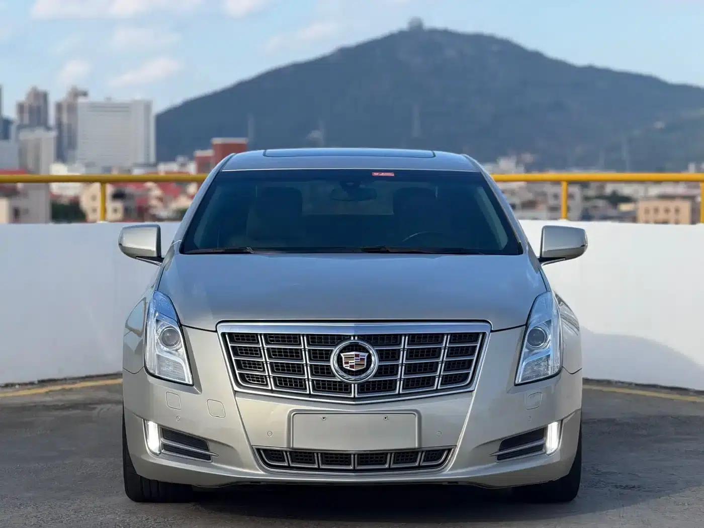 2014 Cadillac XTS 28T Luxury — миниатюра 2