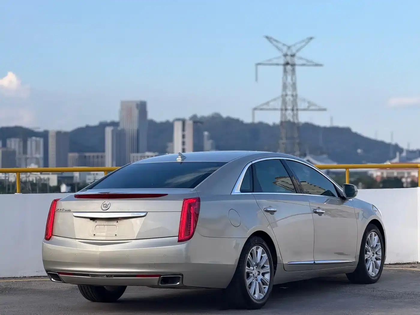 2014 Cadillac XTS 28T Luxury — миниатюра 4