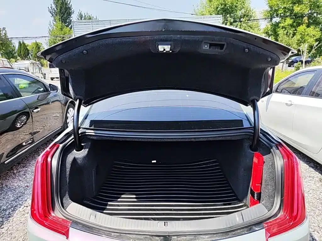 2018 Cadillac XTS 28T Technology Edition — миниатюра 19