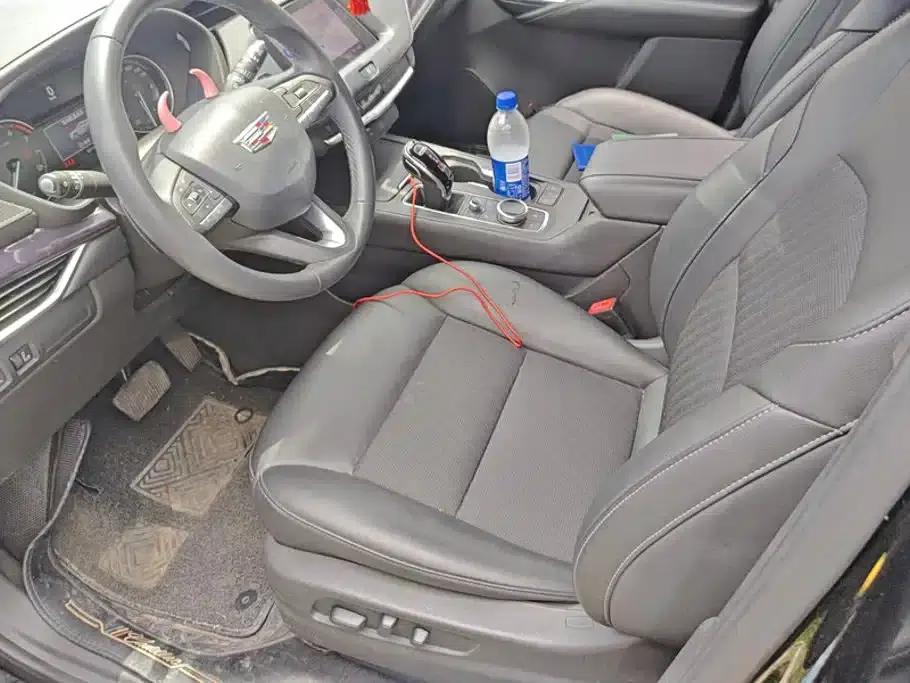 Cadillac XT4 2021 28T Two-Wheel Drive Technology Edition — миниатюра 9