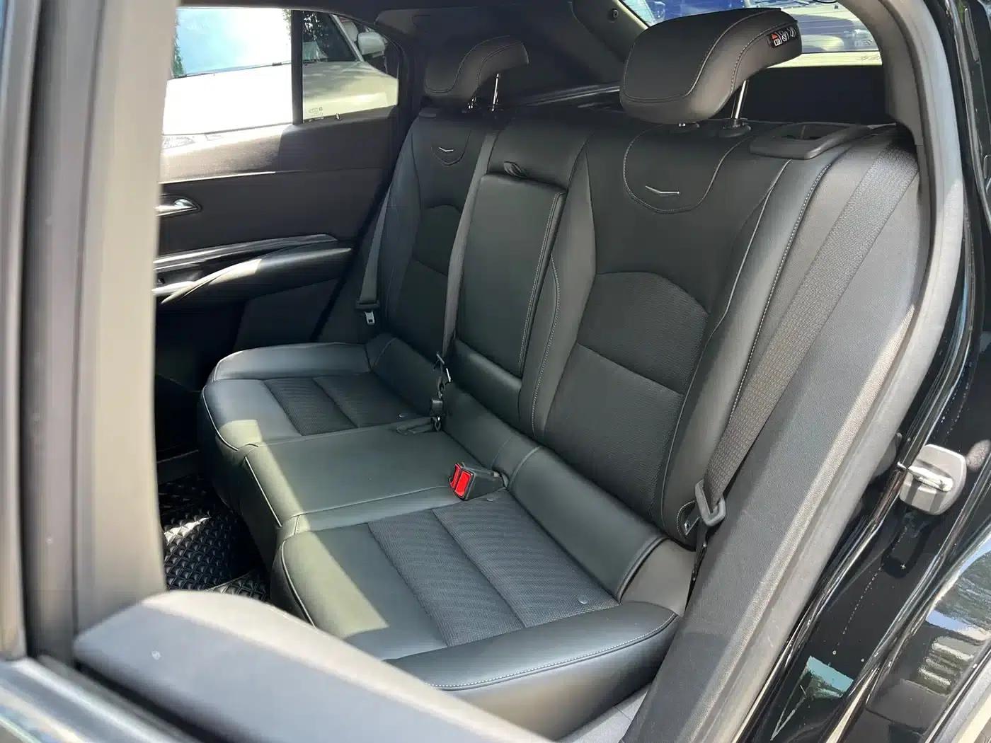 2018 Cadillac XT4 28T Two-Wheel Drive Technical Edition — миниатюра 11