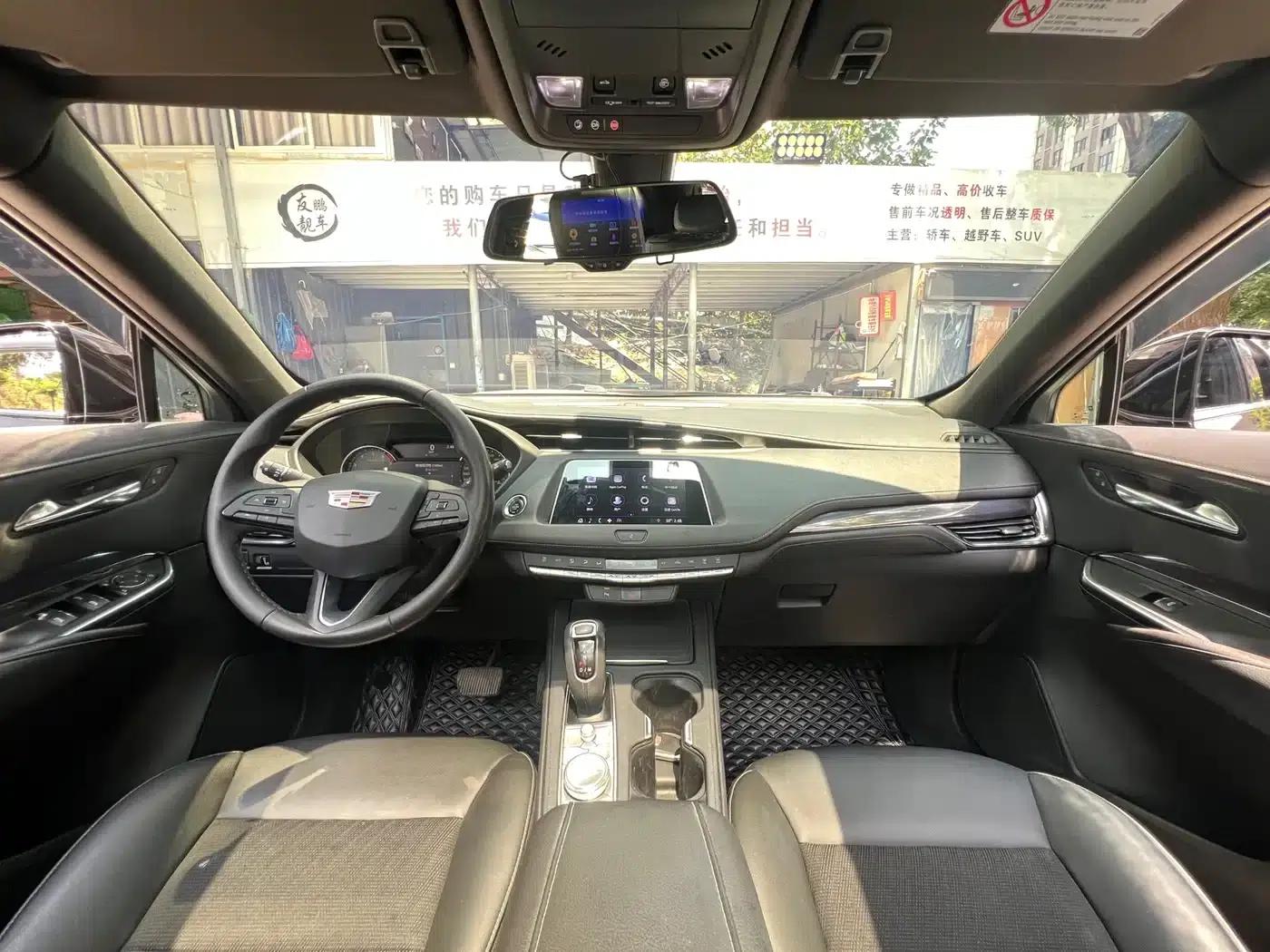 2018 Cadillac XT4 28T Two-Wheel Drive Technical Edition — миниатюра 16