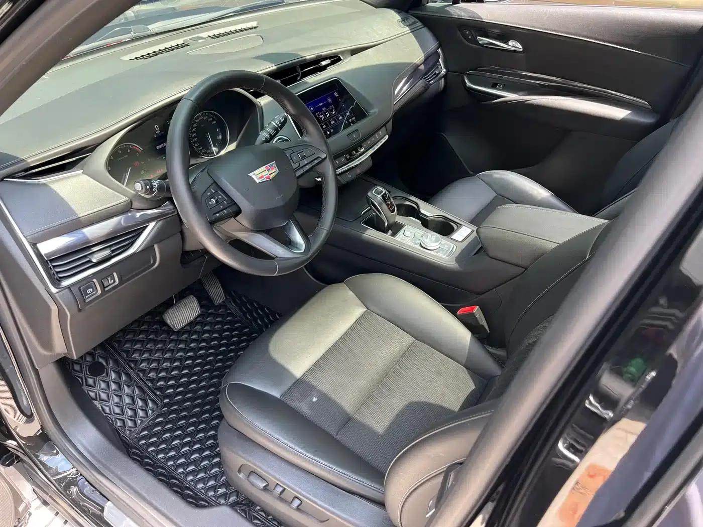 2018 Cadillac XT4 28T Two-Wheel Drive Technical Edition — миниатюра 9