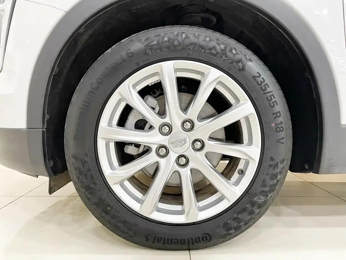 2020 Cadillac XT4 28T Two-Wheel Drive Technical Edition — миниатюра 12