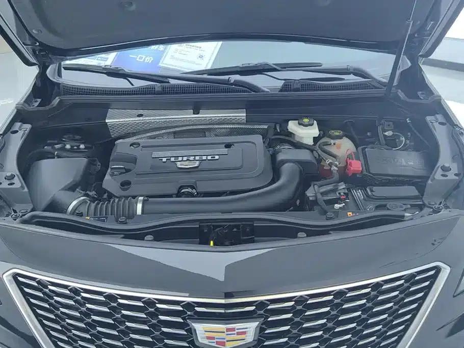 2022 Cadillac XT4 28T Two-Wheel Drive Luxury — миниатюра 10