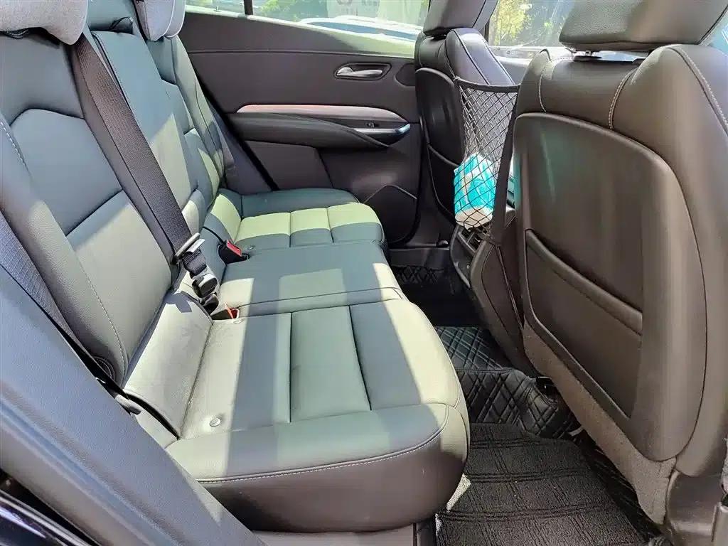 2024 Cadillac XT4 28T Two-Wheel Drive Luxury — миниатюра 11