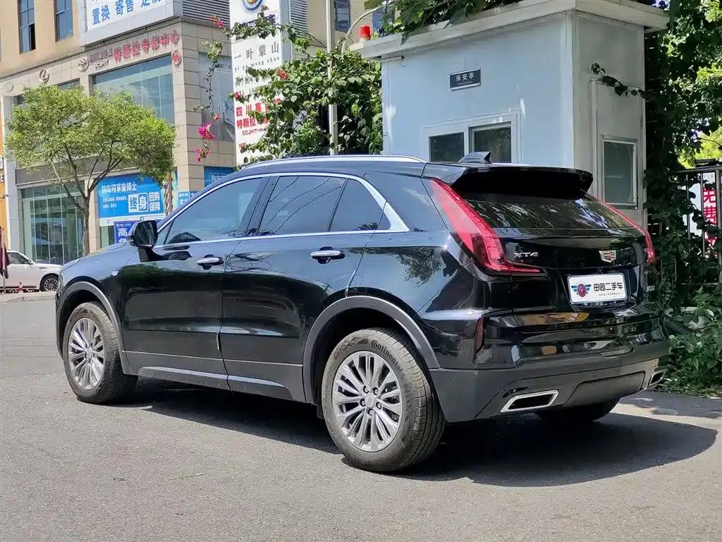 2024 Cadillac XT4 28T Two-Wheel Drive Luxury — миниатюра 4