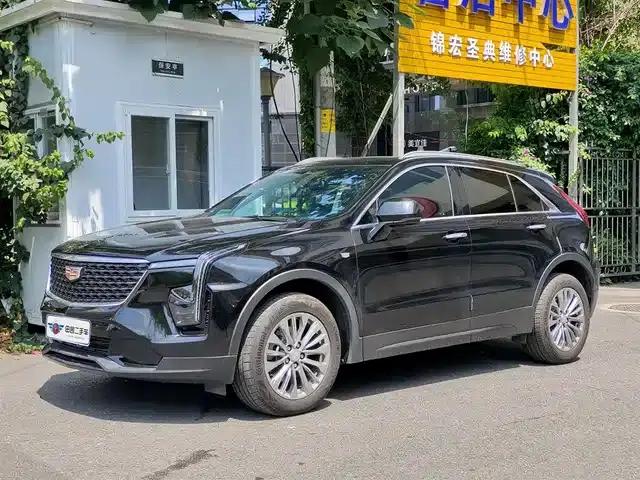 2024 Cadillac XT4 28T Two-Wheel Drive Luxury