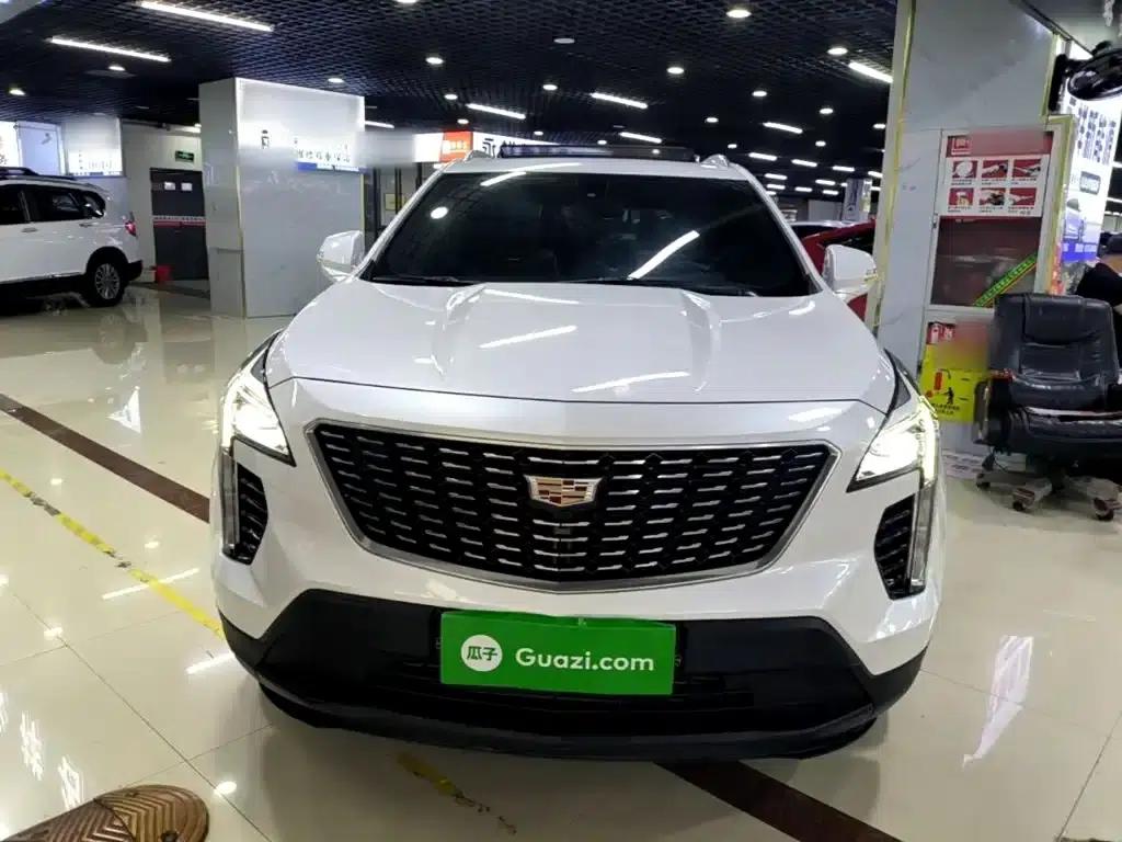 2020 Cadillac XT4 Facelift 28T Two-Wheel Drive Technical Edition — миниатюра 3