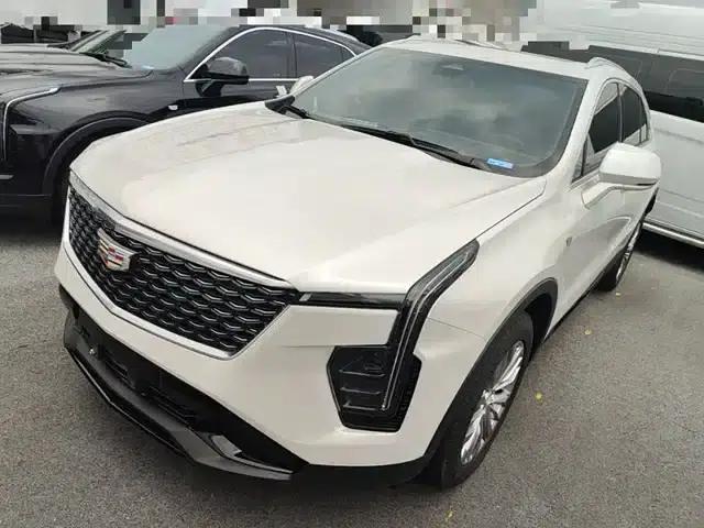 2024 Cadillac XT4 28T Two-Wheel Drive Luxury