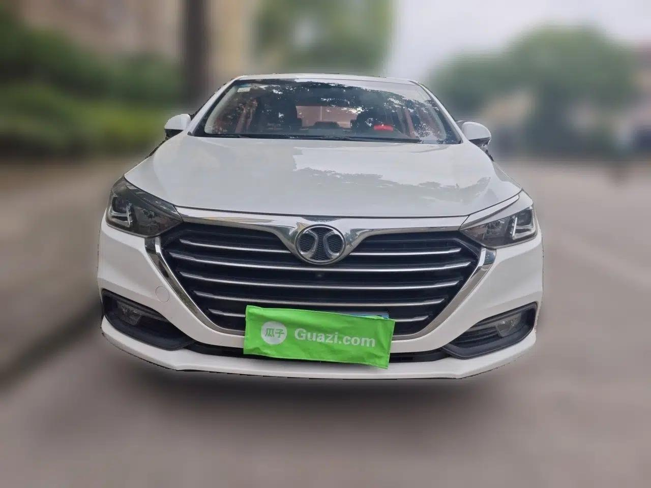 BAIC Senova D50 2018 1.5L Manual Prestige Intelligent Drive Edition — миниатюра 2