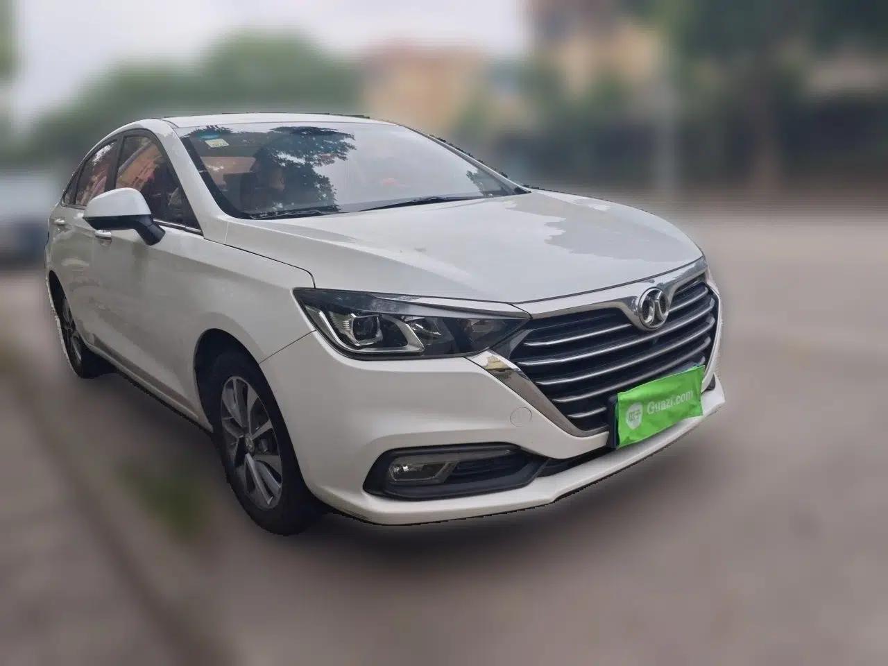 BAIC Senova D50 2018 1.5L Manual Prestige Intelligent Drive Edition — миниатюра 3