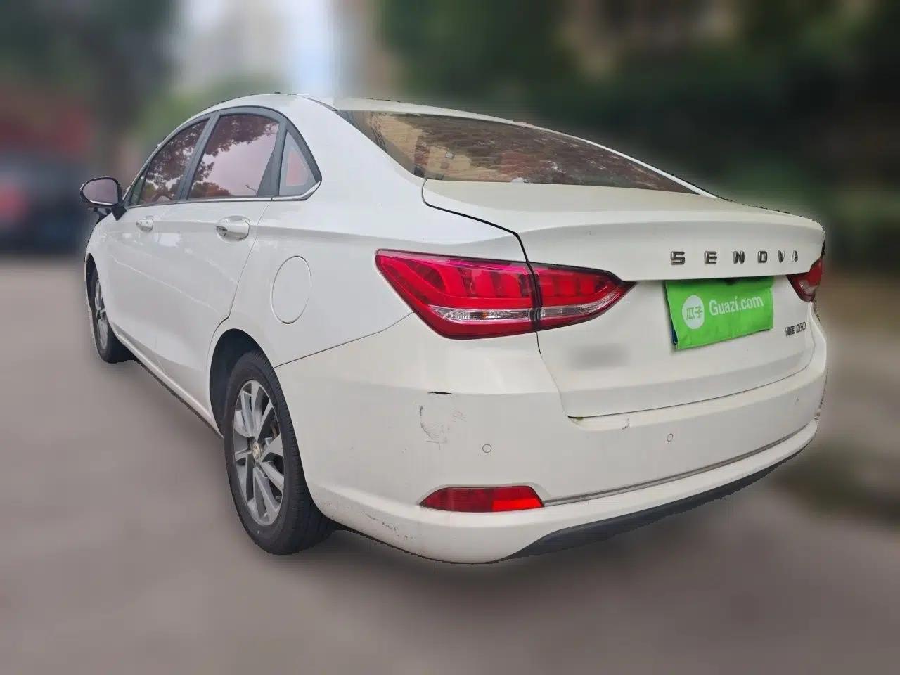 BAIC Senova D50 2018 1.5L Manual Prestige Intelligent Drive Edition — миниатюра 4
