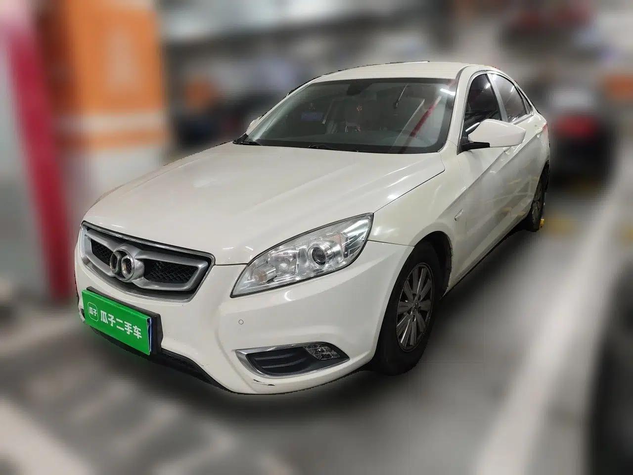 BAIC Senova D50 2014 1.5L CVT Standard Edition — миниатюра 1