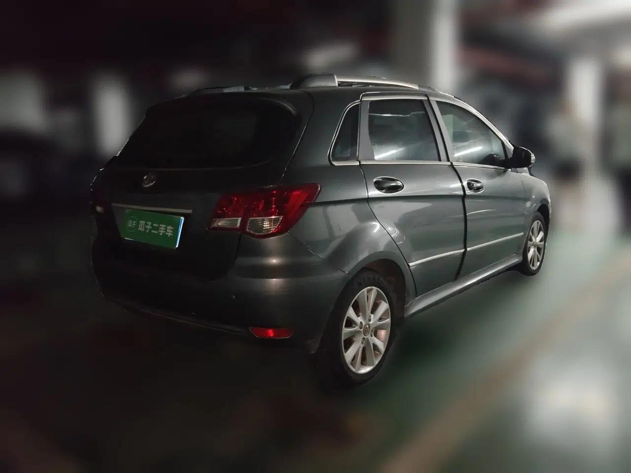 BAIC E Series 2012 Hatchback 1.5L Automatic Leshang Version — миниатюра 6