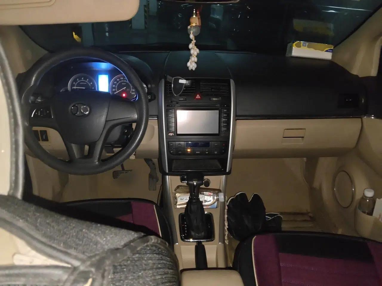 BAIC E Series 2012 Hatchback 1.5L Automatic Leshang Version — миниатюра 9