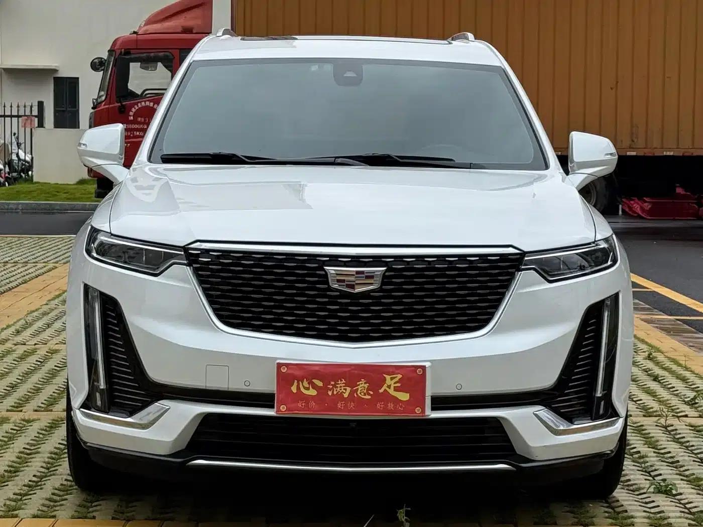 2020 Cadillac XT6 28T Six-Seat AWD Luxury — миниатюра 2