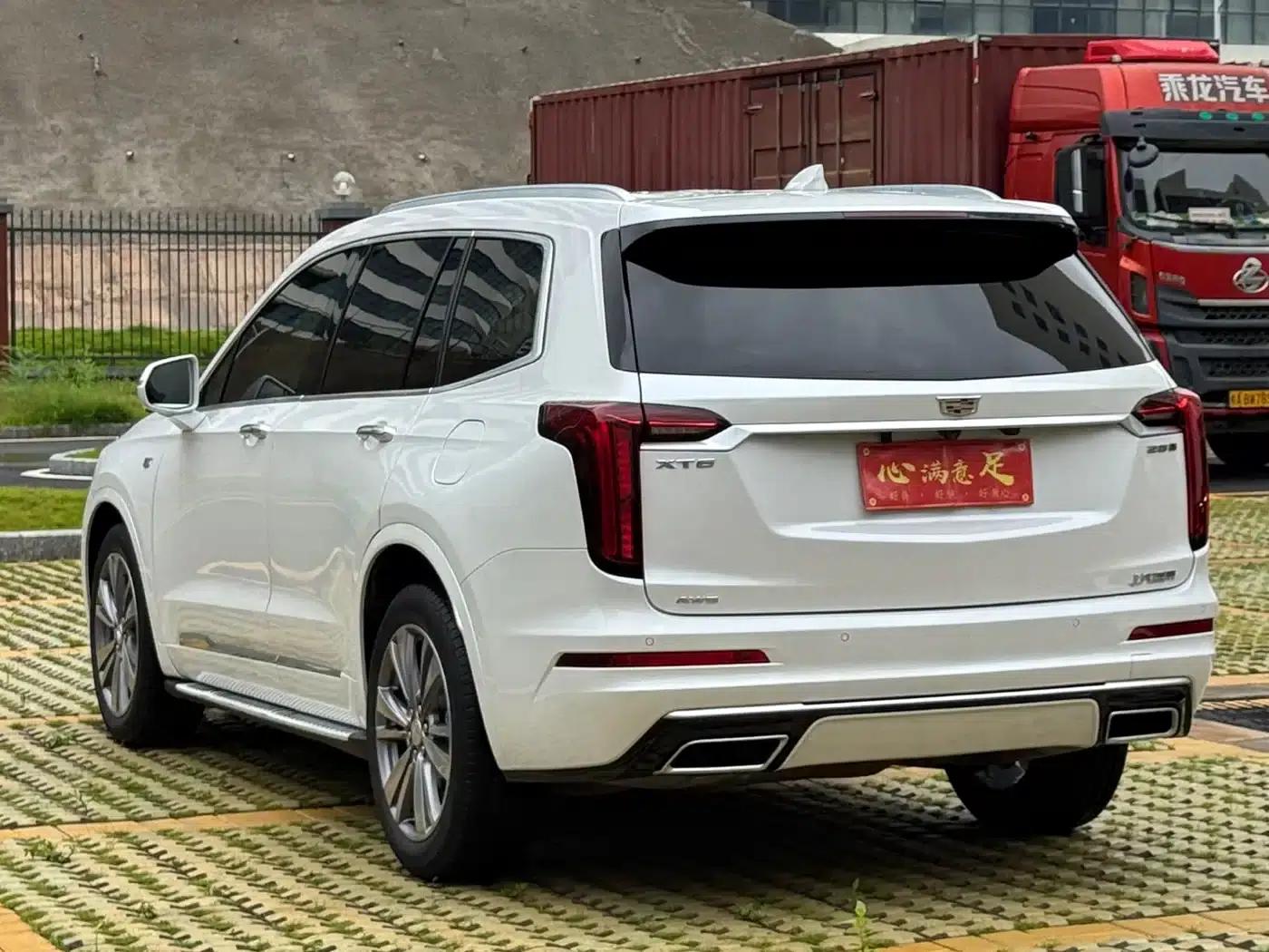 2020 Cadillac XT6 28T Six-Seat AWD Luxury — миниатюра 6