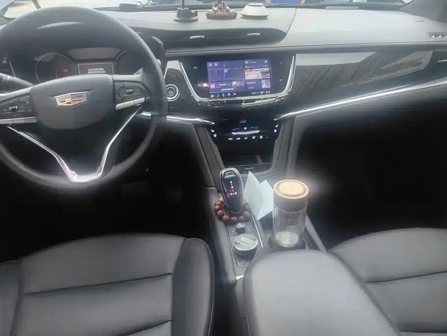 Cadillac XT6 2021 28T 7-Seat AWD Luxury — миниатюра 12