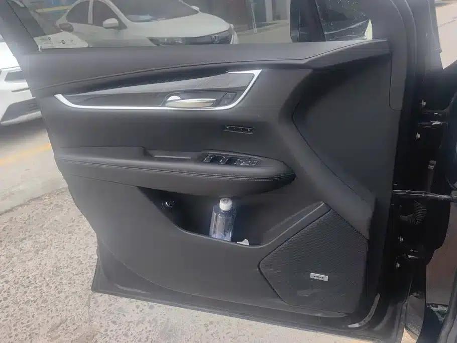 Cadillac XT6 2021 28T 7-Seat AWD Luxury — миниатюра 14