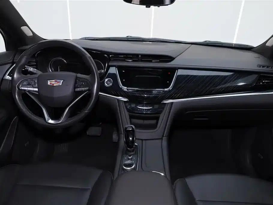 Cadillac XT6 2022 2.0T 7-seater AWD Luxury — миниатюра 13