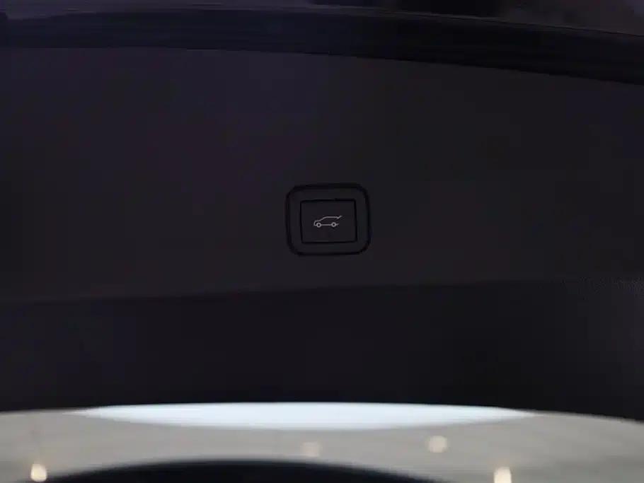 Cadillac XT6 2022 2.0T 7-seater AWD Luxury — миниатюра 14