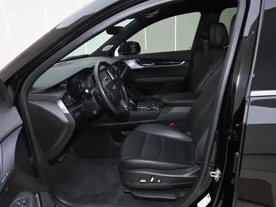 Cadillac XT6 2022 2.0T 7-seater AWD Luxury — миниатюра 16