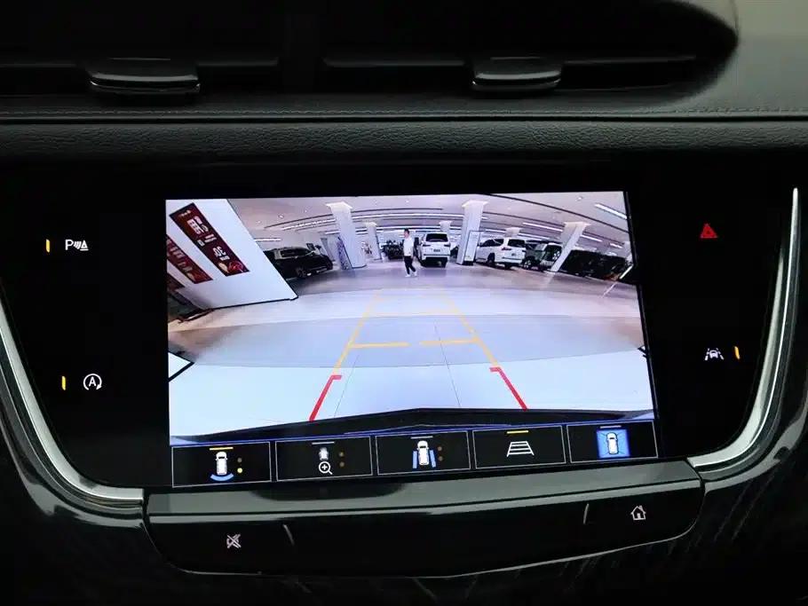 Cadillac XT6 2022 2.0T 7-seater AWD Luxury — миниатюра 20