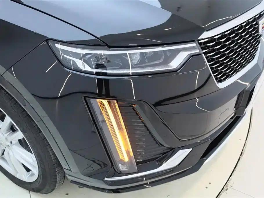 Cadillac XT6 2022 2.0T 7-seater AWD Luxury — миниатюра 9