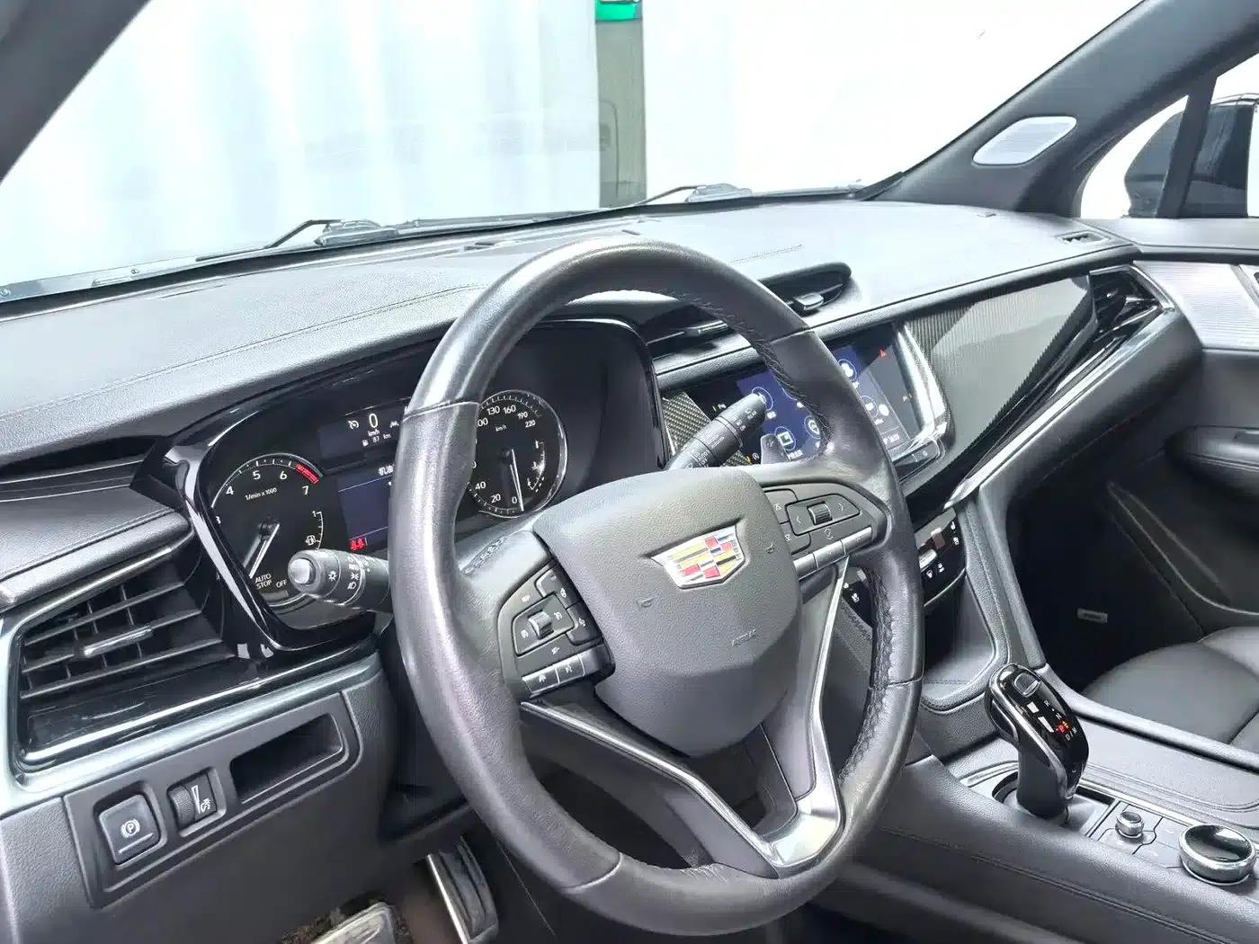 Cadillac XT6 2021 Facelift 2.0T Six-Seat AWD Premium — миниатюра 8