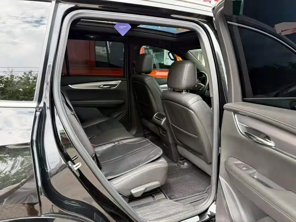 Cadillac XT6 2021 28T 7-Seat AWD Fashion Edition — миниатюра 5