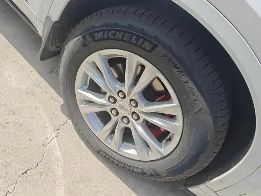 Cadillac XT6 2021 28T 7-Seat AWD Fashion Edition — миниатюра 6