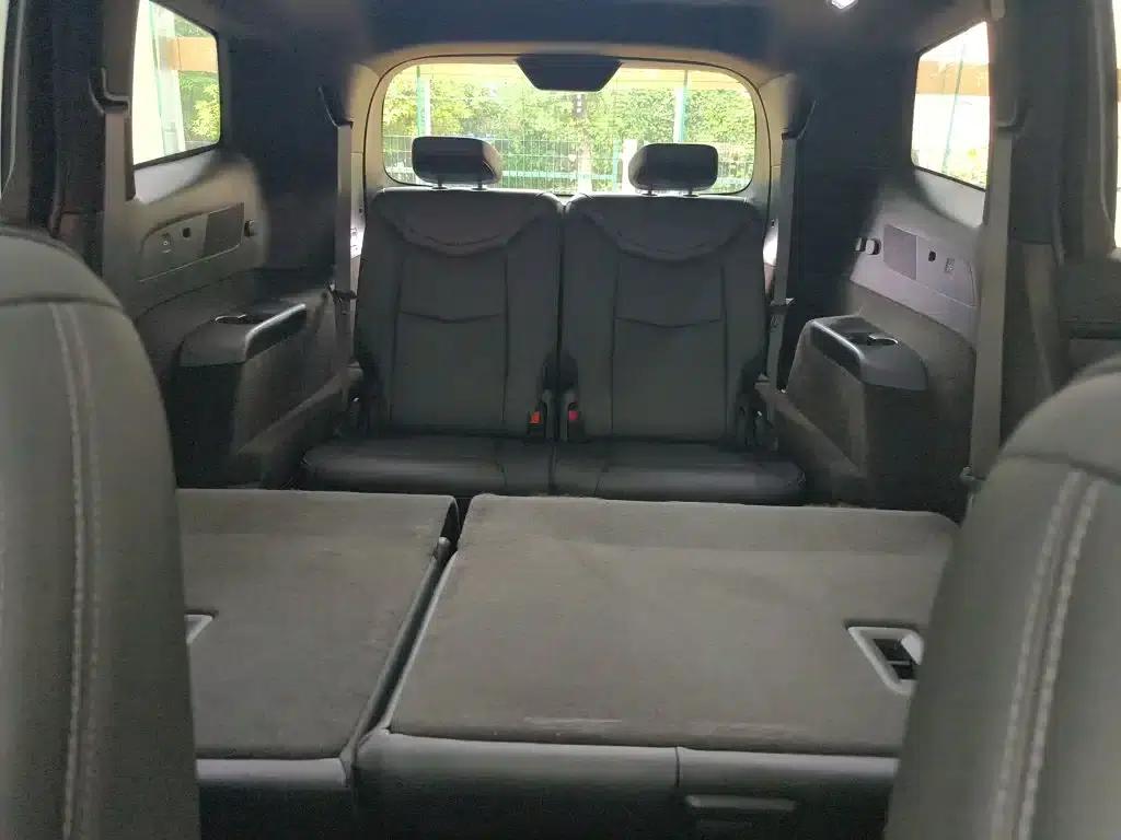 Cadillac XT6 2022 2.0T 7-seater AWD Luxury Standard Edition — миниатюра 17