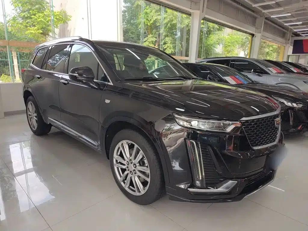 Cadillac XT6 2022 2.0T 7-seater AWD Luxury Standard Edition — миниатюра 6
