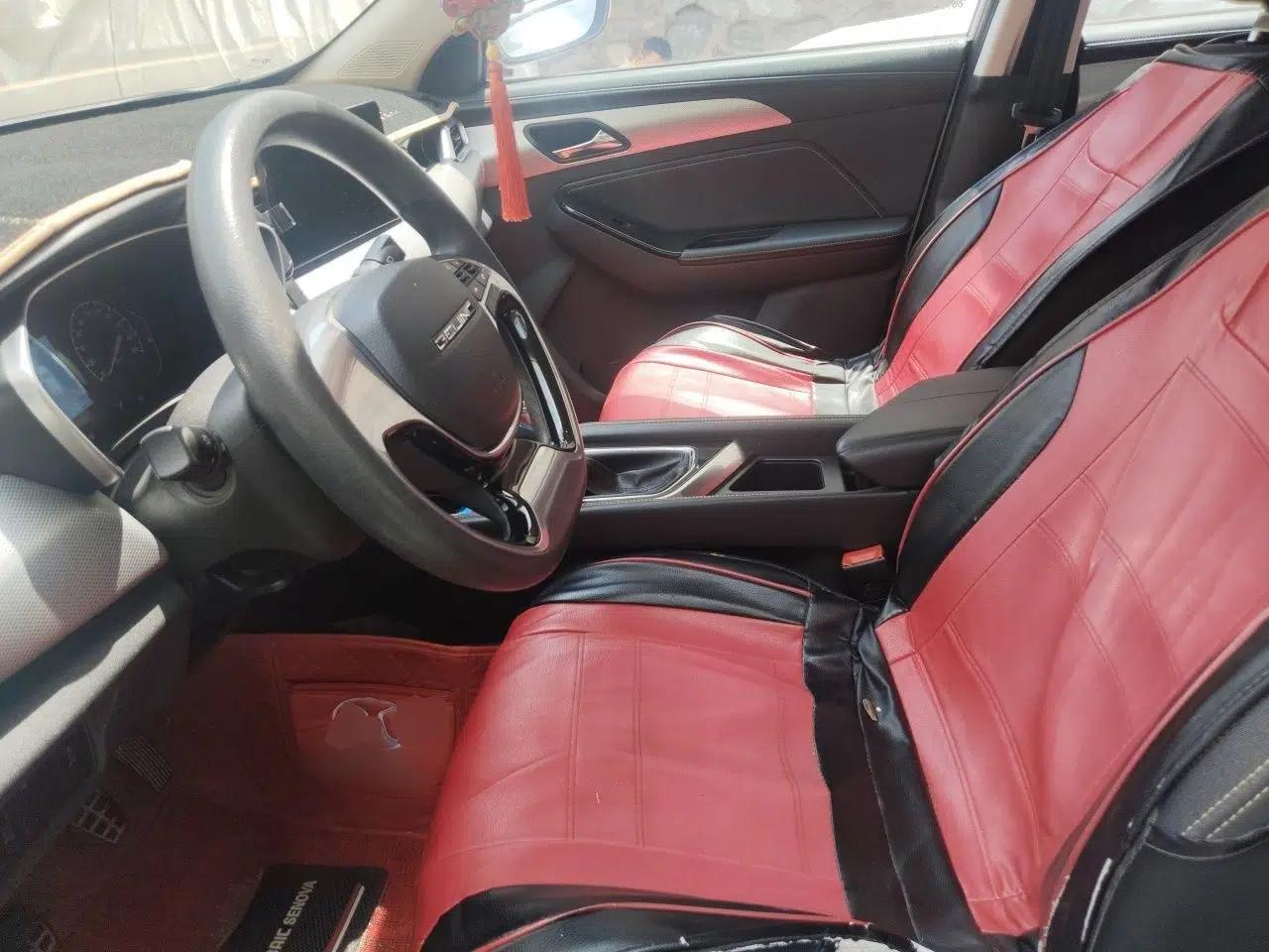 BAIC Beijing X3 2019 1.5L Manual Glory Edition — миниатюра 15