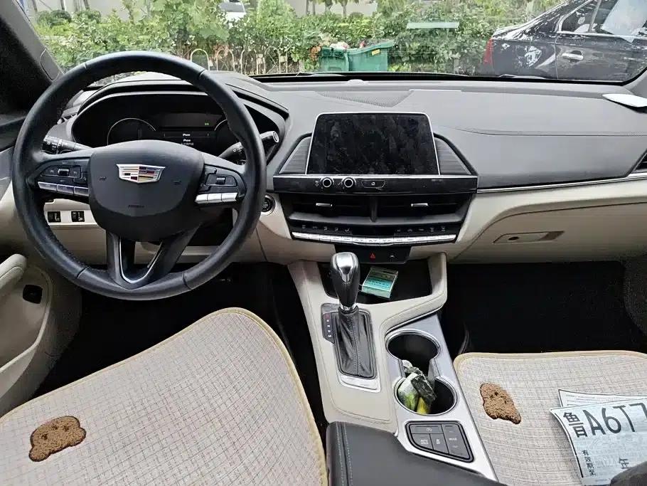 2023 Cadillac CT4 25T Luxury — миниатюра 12