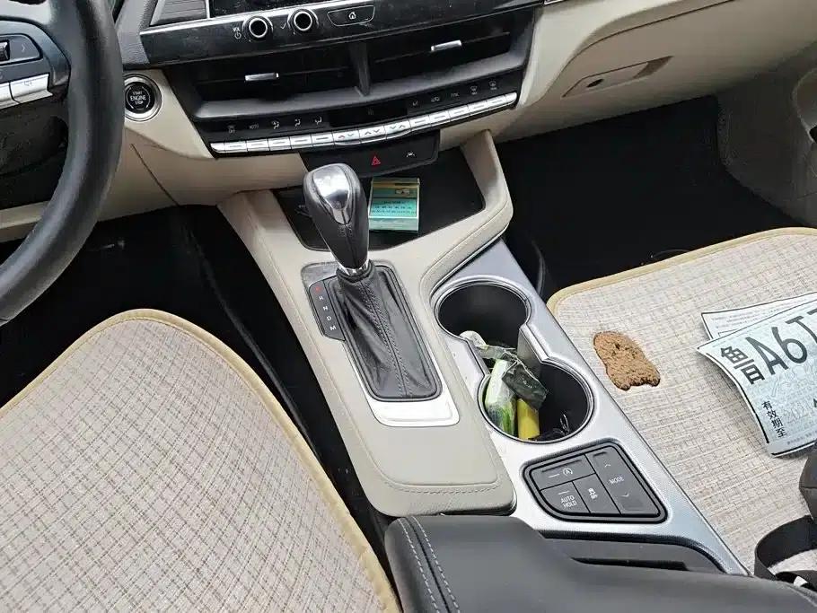 2023 Cadillac CT4 25T Luxury — миниатюра 16