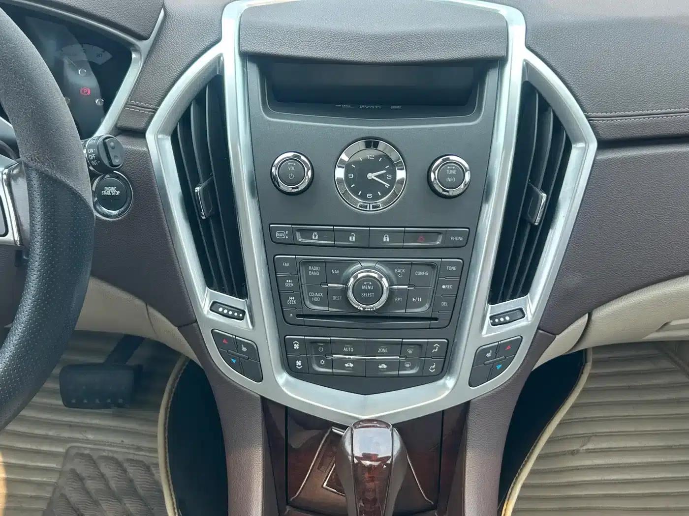 2012 Cadillac SRX 3.0L Comfort — миниатюра 12