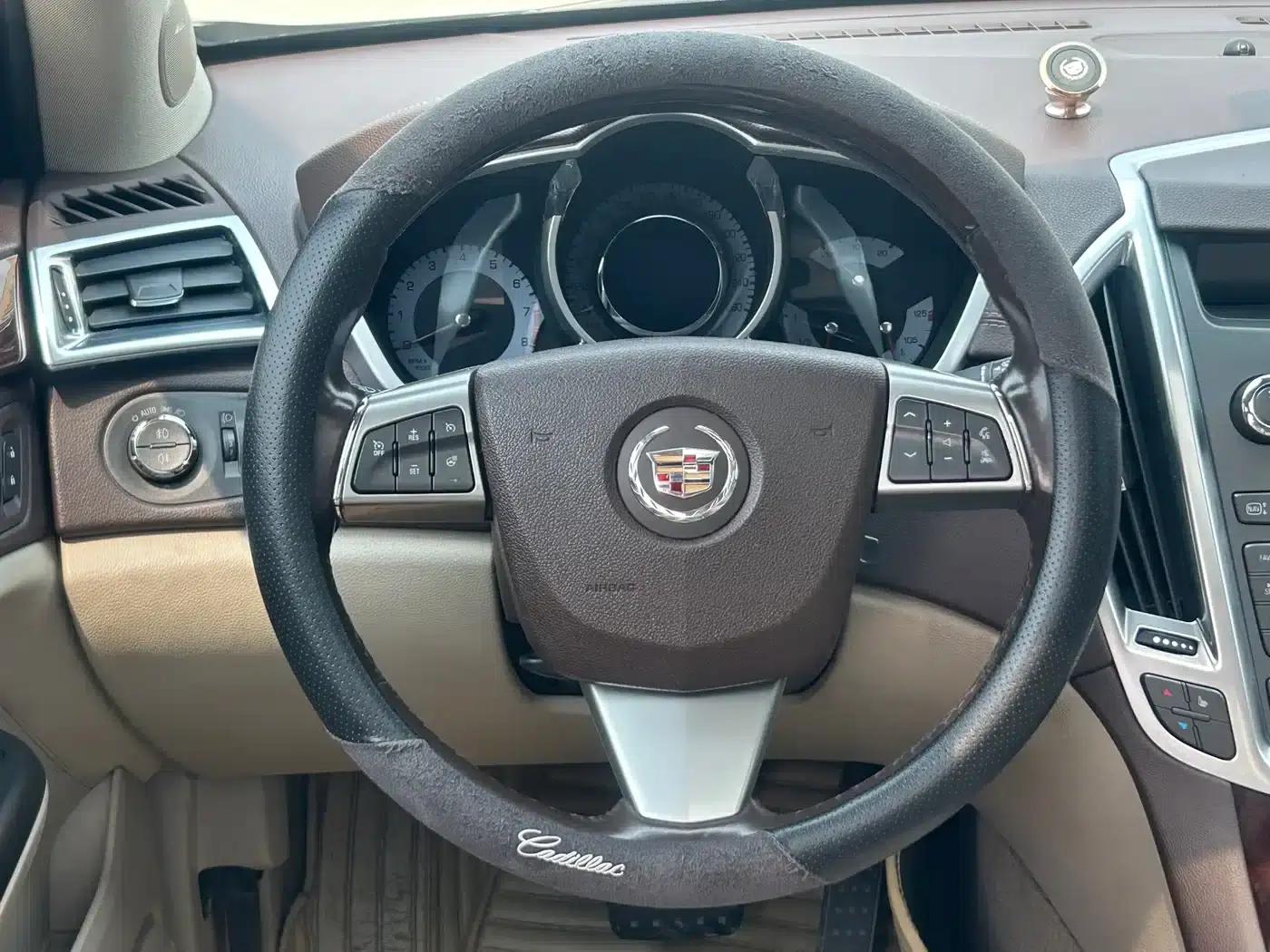 2012 Cadillac SRX 3.0L Comfort — миниатюра 4