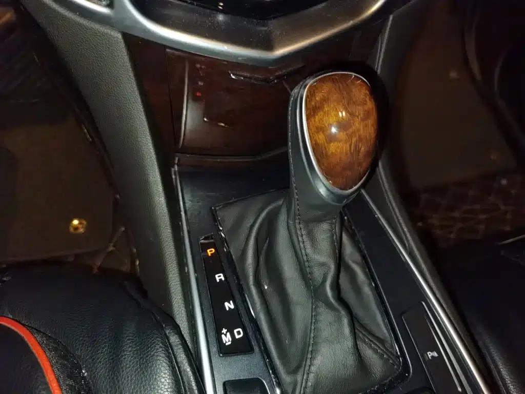 2015 Cadillac SRX 3.0L Elite — миниатюра 11