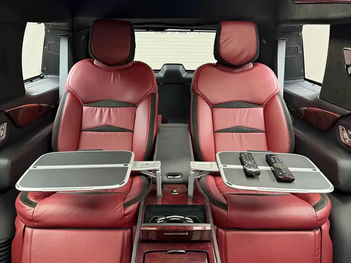 2017 Cadillac Escalade 6.2L ESV Platinum Edition Extended Wheelbase — миниатюра 6