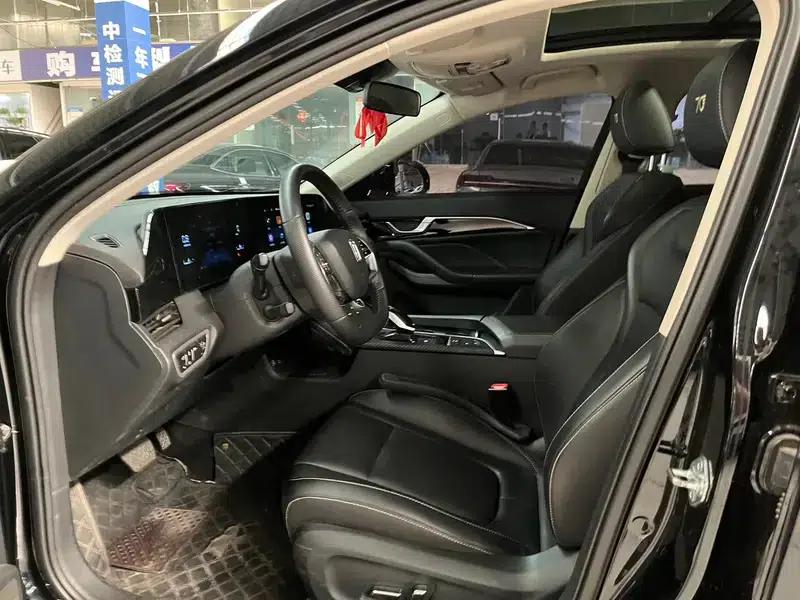 Bestune B70 2023 Model, Third Generation, 1.5T Automatic Enjoyment Edition — миниатюра 15