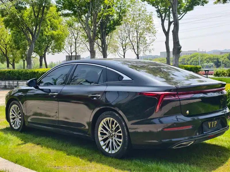 Bestune B70 2023 Third Generation 1.5T Automatic Enjoyment Edition 70th Anniversary Edition — миниатюра 5