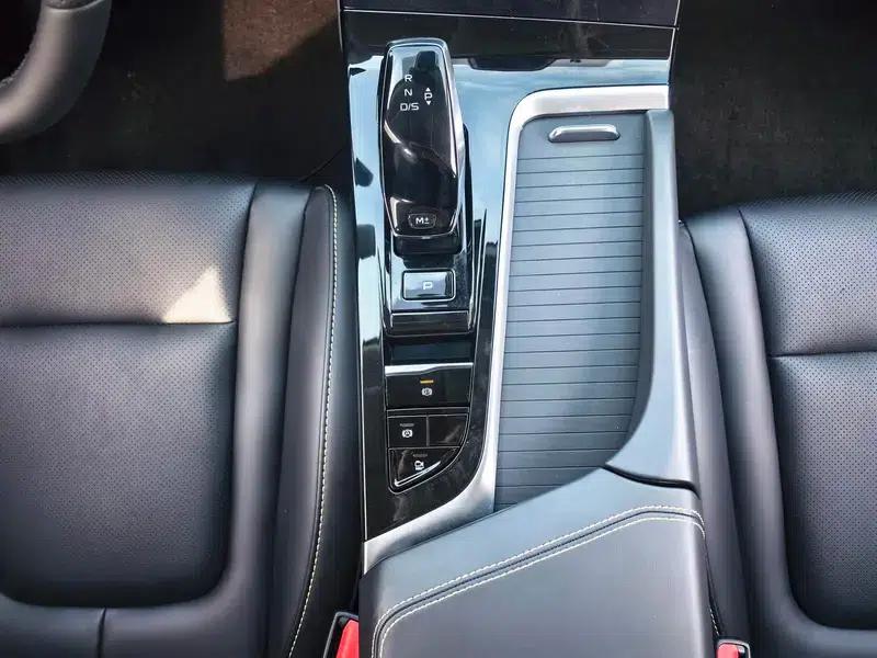 Bestune B70 2023 Model, Third Generation, 1.5T Automatic Enjoyment Edition — миниатюра 20