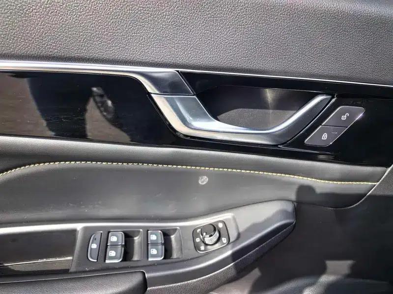 Bestune B70 2023 Model, Third Generation, 1.5T Automatic Enjoyment Edition — миниатюра 31