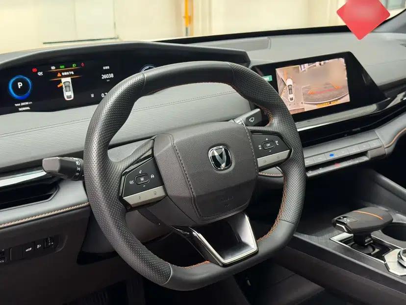 CHANGAN UNI-V 2024 1.5T Luxury Edition — миниатюра 10