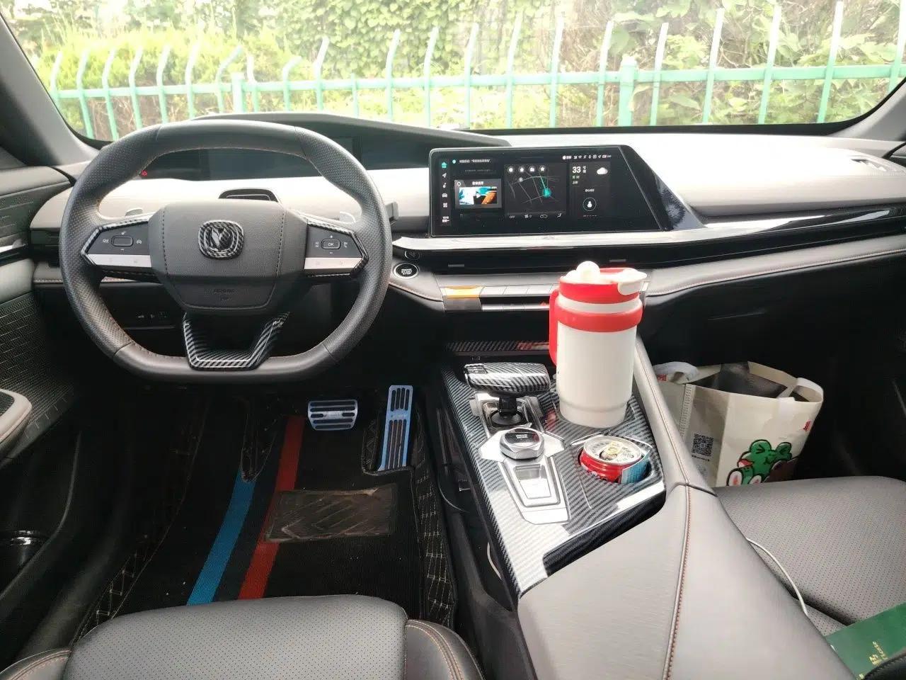 CHANGAN UNI-V 2022 1.5T Prestige Version — миниатюра 9