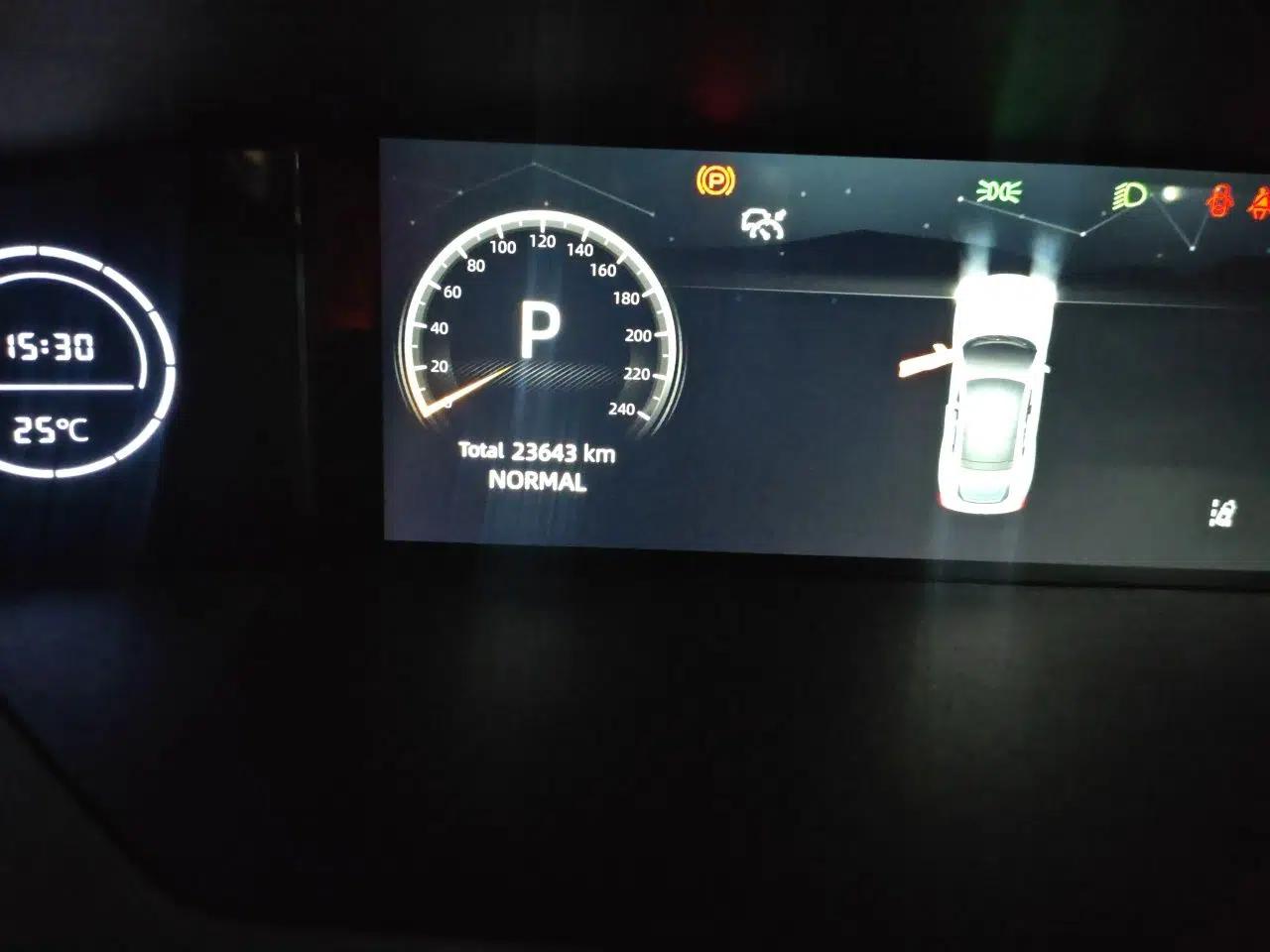 CHANGAN UNI-V 2022 1.5T Prestige Version — миниатюра 12