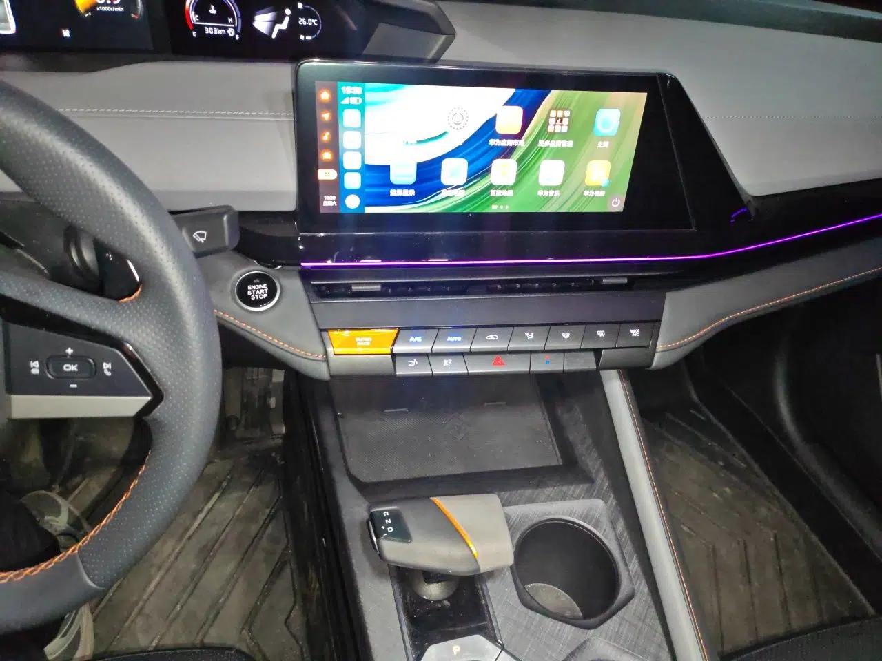 CHANGAN UNI-V 2022 1.5T Prestige Version — миниатюра 13